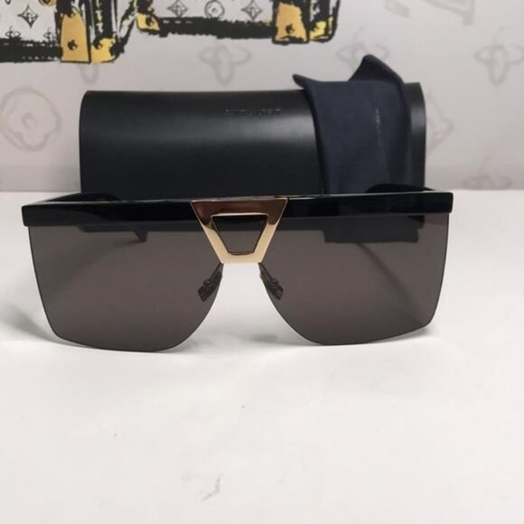 New Authentic Saint Laurent SL 537 Palace 001 – Black & Gold Shield Sunglasses - Picture 6 of 13